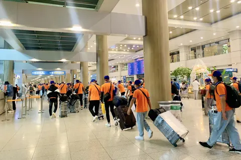 Placed candidates arriving at destination airport